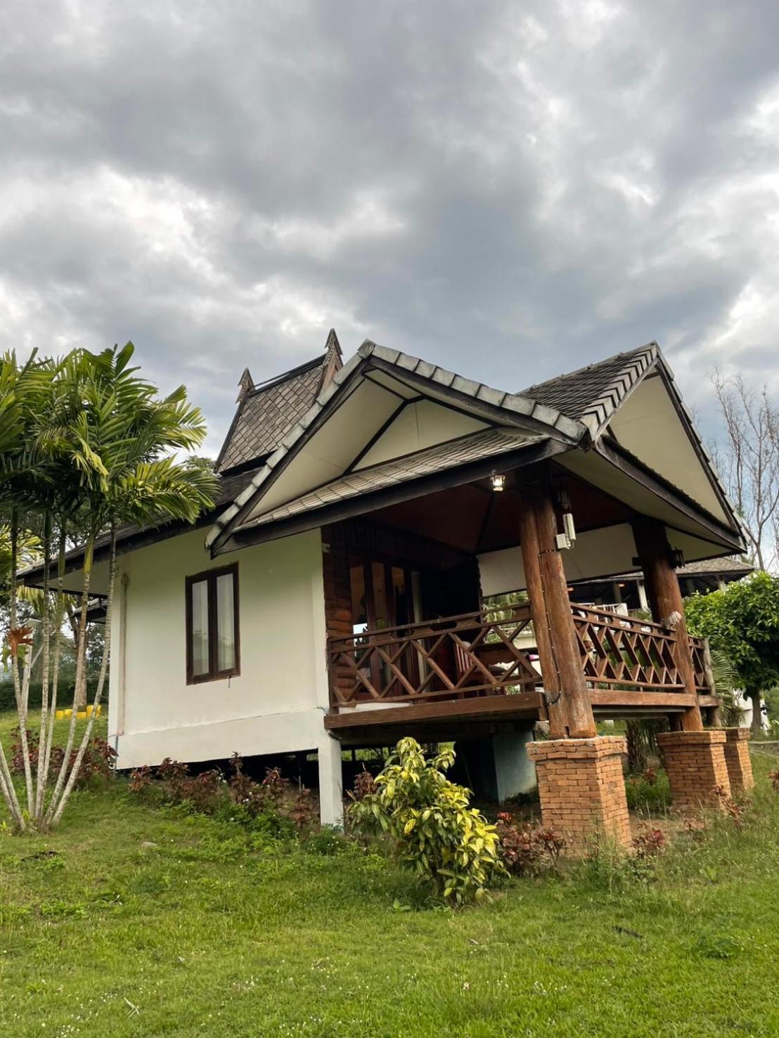 Pai Love & Baan Chonphao Resort Eksteriør billede