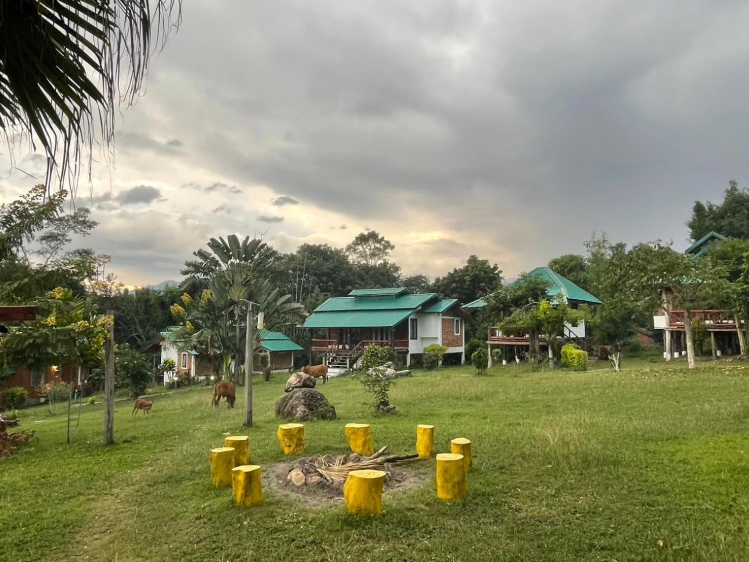 Pai Love & Baan Chonphao Resort Eksteriør billede